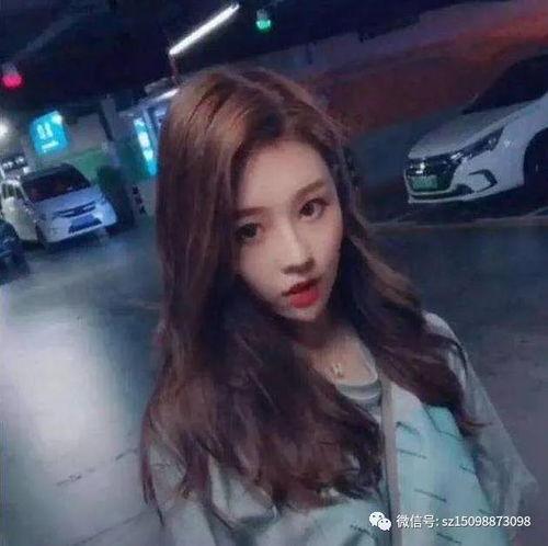 抖音吃瓜网红翻图片,揭秘娱乐圈幕后真相！”